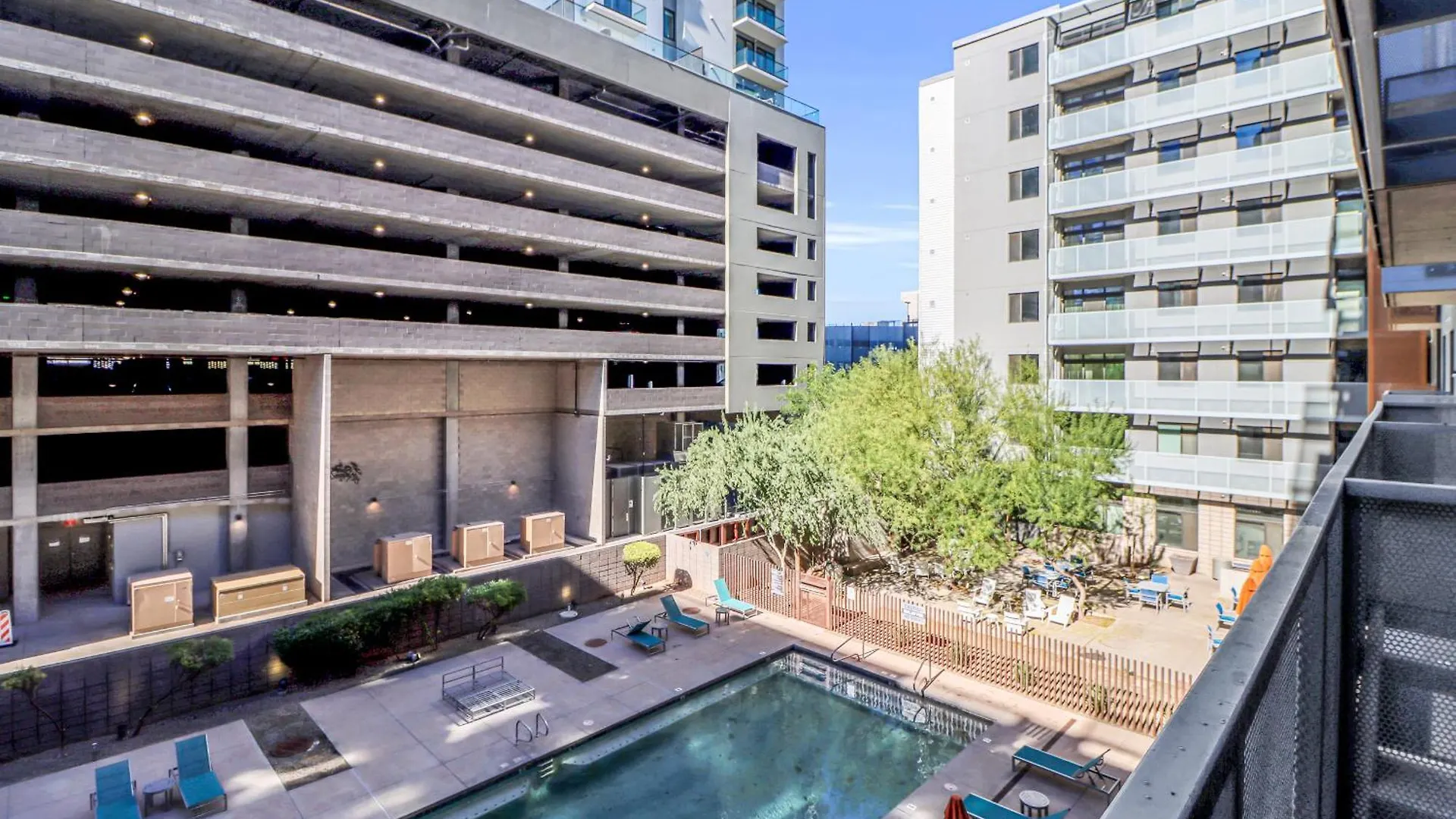 The Nomad Roosevelt Apartment Phoenix