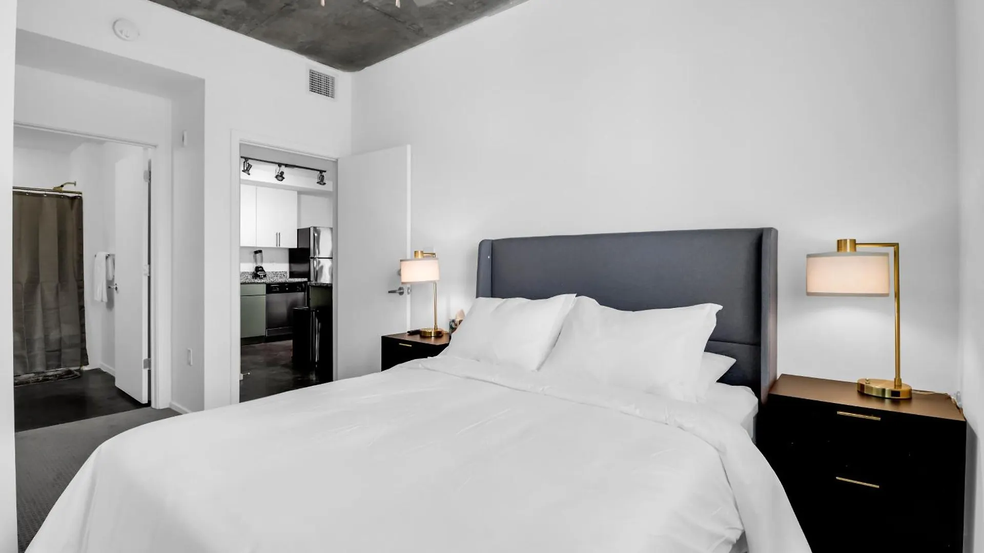 The Nomad Roosevelt Apartment Phoenix